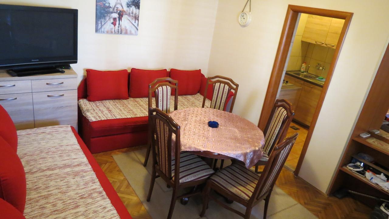 Oaza Hotel Petrovac Luaran gambar