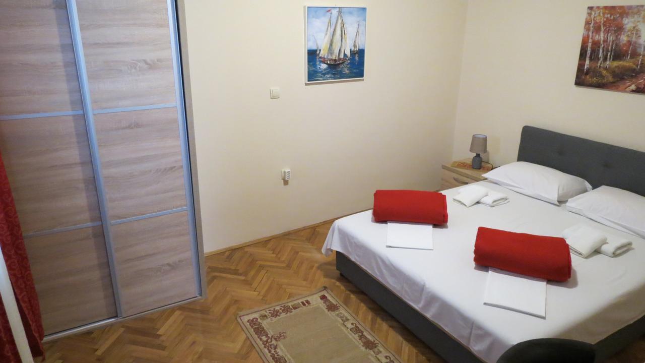 Oaza Hotel Petrovac Luaran gambar