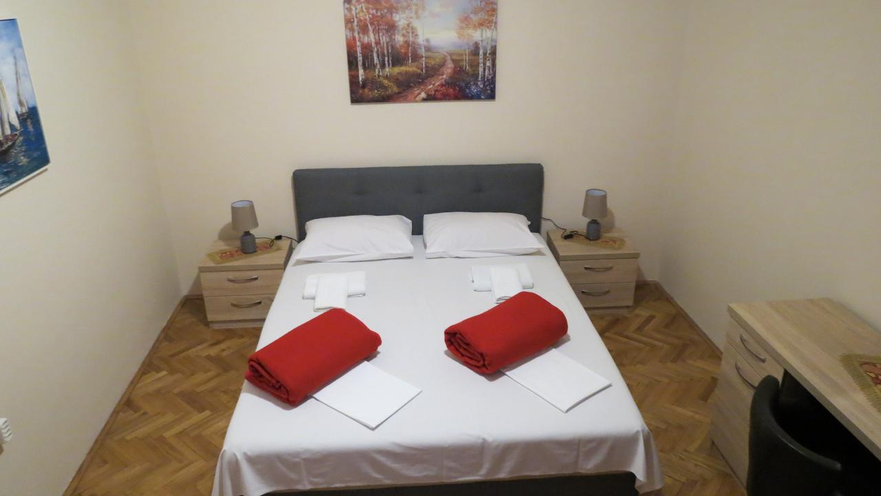 Oaza Hotel Petrovac Luaran gambar