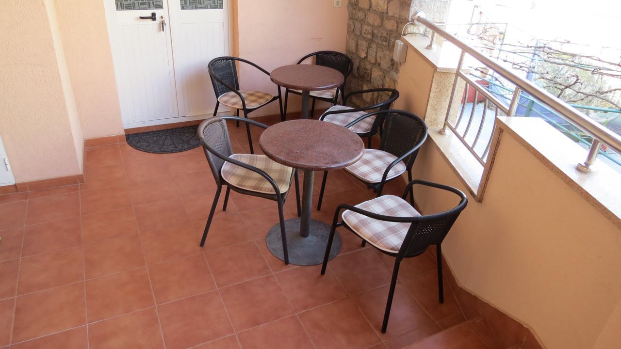 Oaza Hotel Petrovac Luaran gambar
